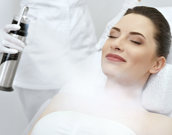 Cryo Facial